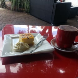 Utopia Cafe - Coffee and cake for five bucks