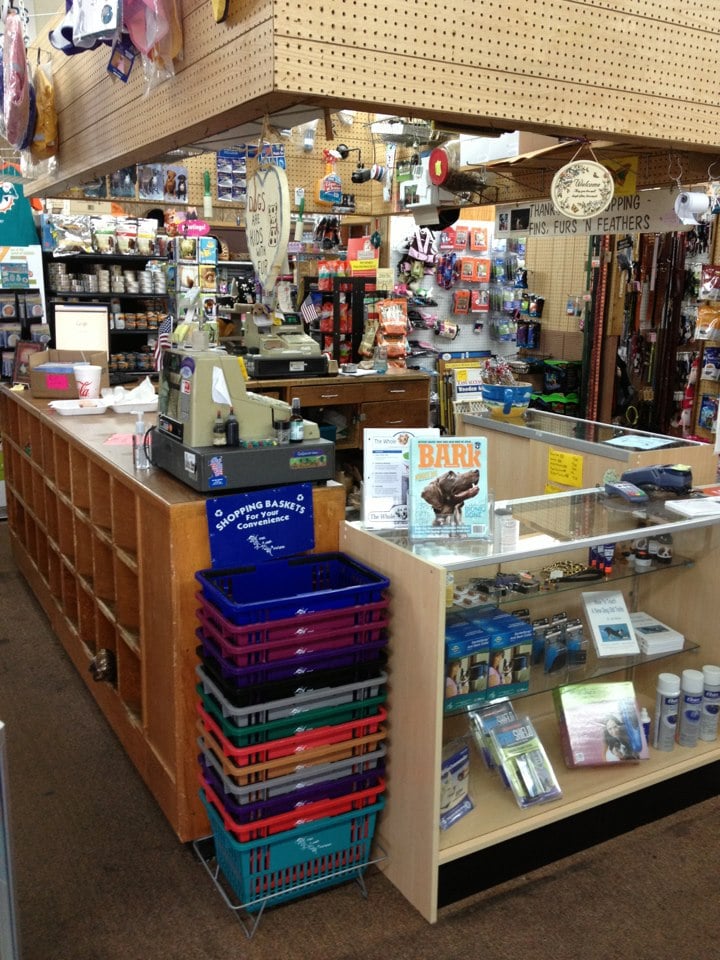 FINS, FURS N FEATHERS 12 Photos & 39 Reviews 1975 N Federal Hwy