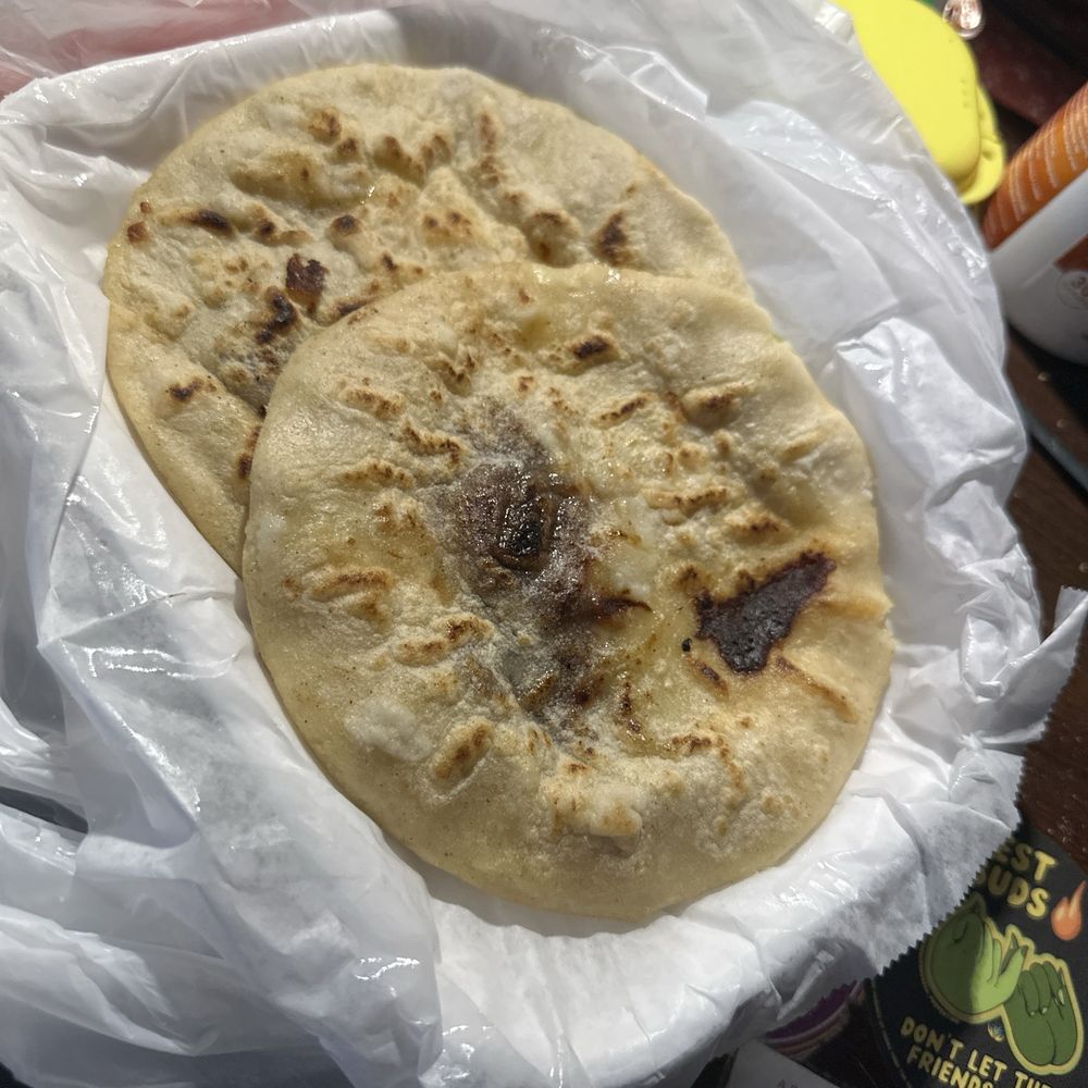 Estela's Restaurant - Salvadoran Near Me - Pacoima, California