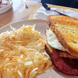Breakfast Sandwich