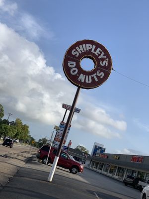 Shipley Do-Nuts by null