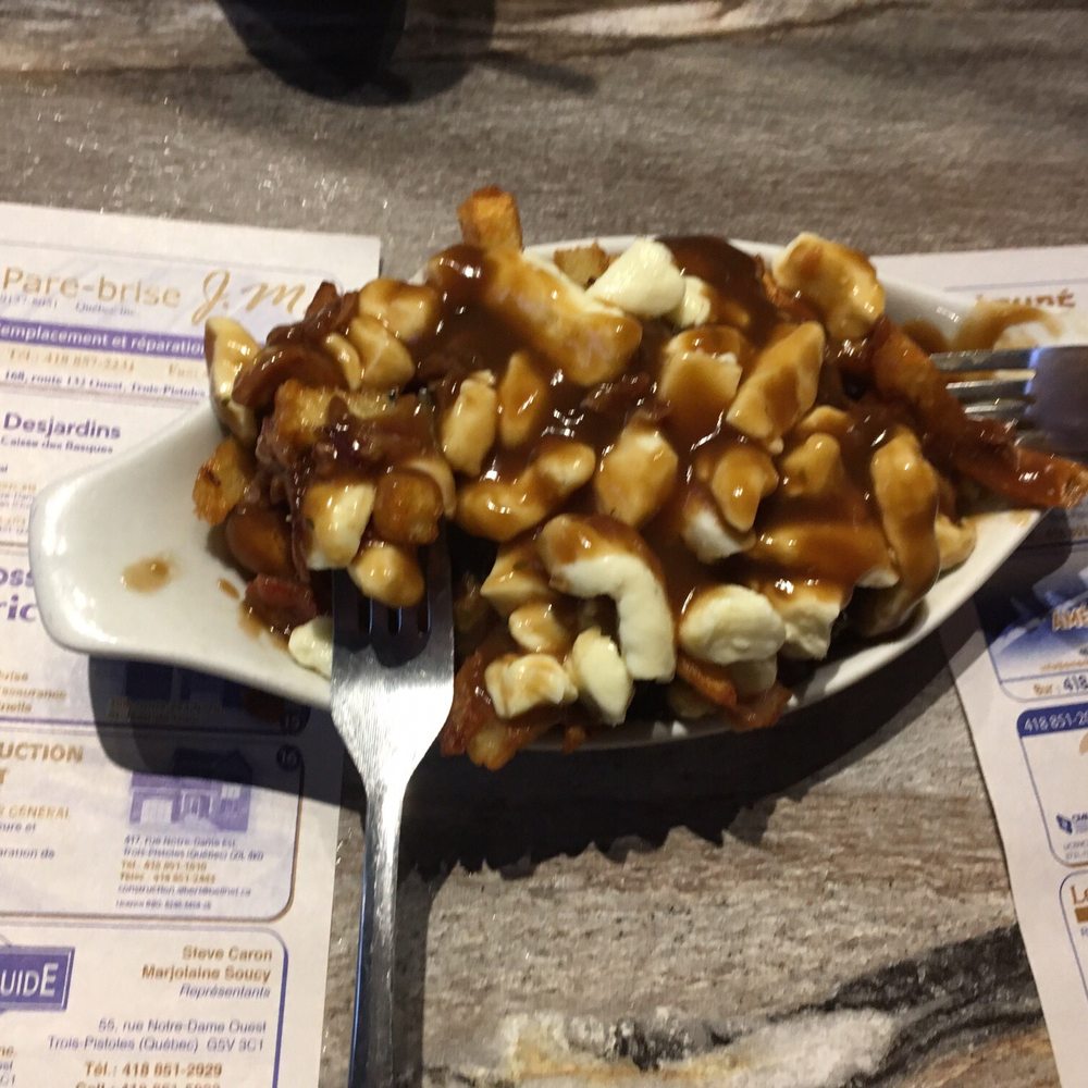 Cantine D'Amours - a spoon full of french fries - Burgers Near Me - Trois-Pistoles, Quebec Cantine D'Amours - a spoon full of french fries - Burgers Near Me - Trois-Pistoles, Quebec