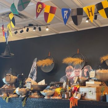Bakehouse - Harry Potter Birthday Cookie Table - Bakeries Near Me - Friendswood, Texas Bakehouse - Harry Potter Birthday Cookie Table - Bakeries Near Me - Friendswood, Texas
