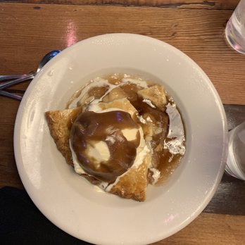 Texas Roadhouse - Apple put a la mode. - American Near Me - Henderson, Nevada Texas Roadhouse - Apple put a la mode. - American Near Me - Henderson, Nevada