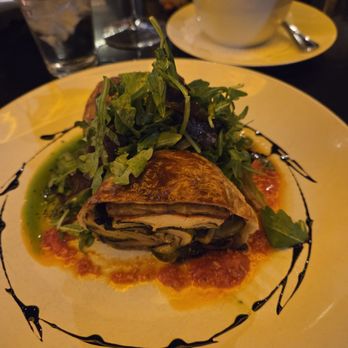 Napkins  - Vegetable wellington with a side of polenta - New American Near Me - Napa, California