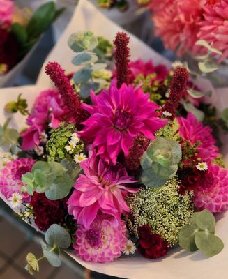 Redmond Saturday Market by null