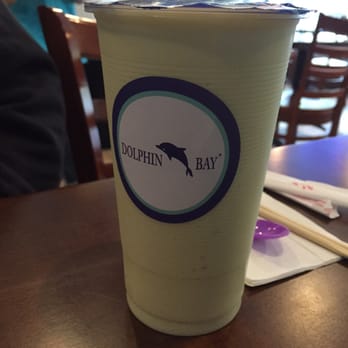 Dolphin Bay - Avocado milk shake - Taiwanese Near Me - Boston, Massachusetts