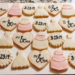 Grace Bakery - Wedding shower cookies