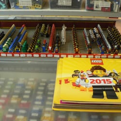 Spielzeugladen an der Kaisereiche - Noch mehr Legos & Einzelteile gut sortiert