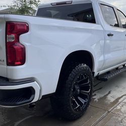 Lift City Customs