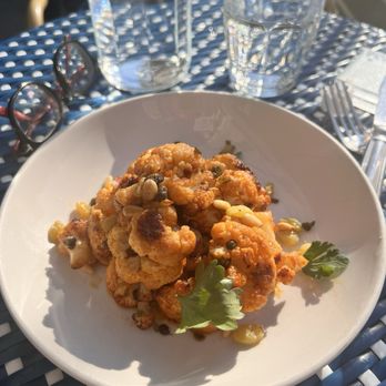 La Pecora Bianca UES - Cauliflower - Italian Near Me - New York, New York La Pecora Bianca UES - Cauliflower - Italian Near Me - New York, New York