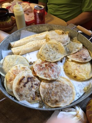Las Gorditas De Don Angel by null