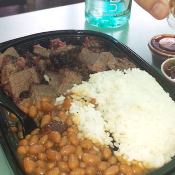 Windward Bar - DELICIOUS beef brisket plate. - Pizza Near Me - Kailua, Hawaii Windward Bar - DELICIOUS beef brisket plate. - Pizza Near Me - Kailua, Hawaii