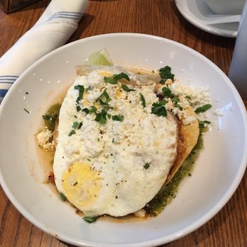 Maplewood Kitchen and Bar - Chicken tinga. Amazing spin on huevos rancheros - Breakfast & Brunch Near Me - Cincinnati, Ohio Maplewood Kitchen and Bar - Chicken tinga. Amazing spin on huevos rancheros - Breakfast & Brunch Near Me - Cincinnati, Ohio