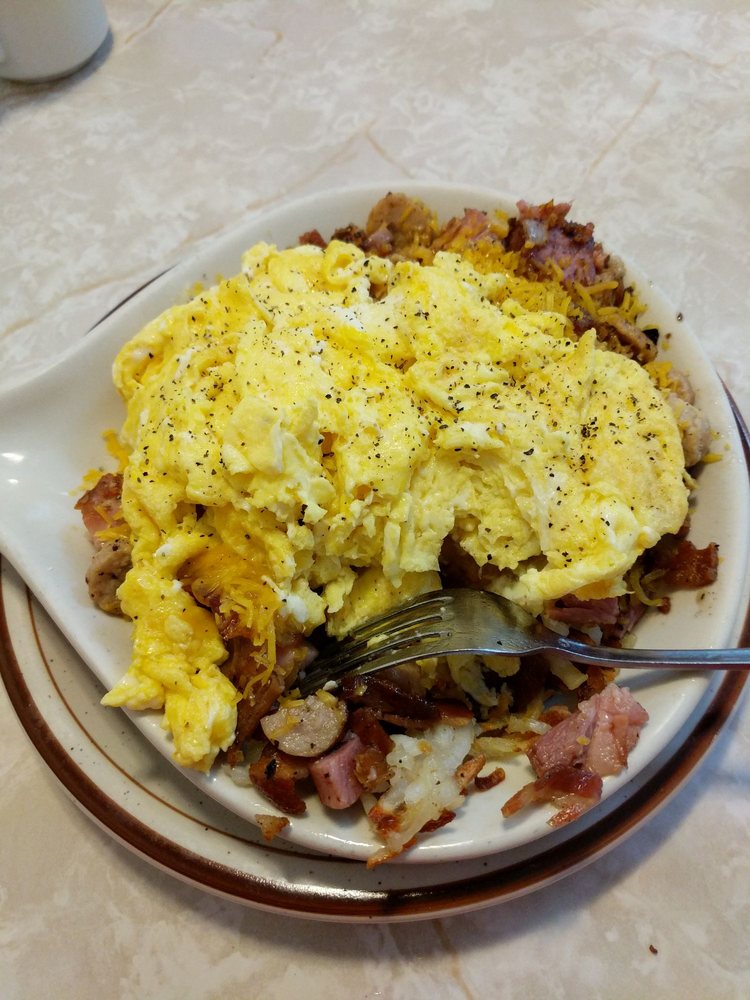 GOLDEN SKILLET Updated September 2024 13 Photos & 57 Reviews 740