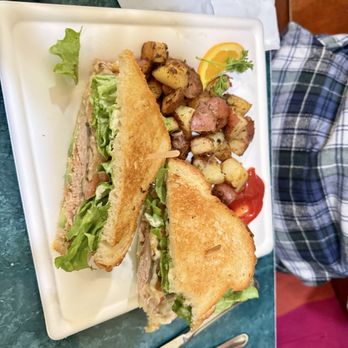 Egghead's Restaurant - Smoked Turkey w/ mushrooms - Breakfast & Brunch Near Me - Fort Bragg, California