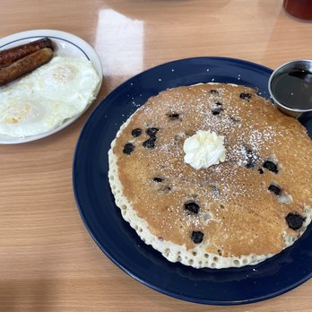 Country Kitchen - Blueberry pancake, egg, sausage combo - Breakfast & Brunch Near Me - Long Beach, California Country Kitchen - Blueberry pancake, egg, sausage combo - Breakfast & Brunch Near Me - Long Beach, California