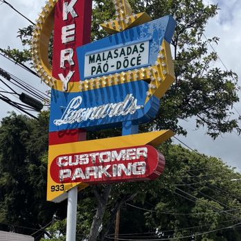 Leonard's Bakery - Sign - Bakeries Near Me - Honolulu, Hawaii Leonard's Bakery - Sign - Bakeries Near Me - Honolulu, Hawaii