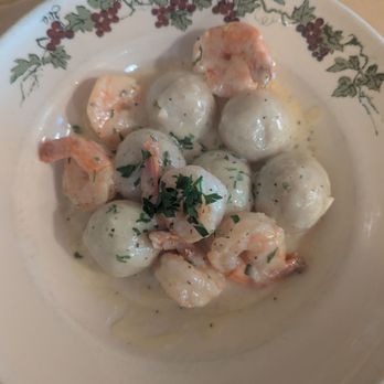 La Pergoletta - Cosa Nostra filled gnocchi - Italian Near Me - Los Angeles, California La Pergoletta - Cosa Nostra filled gnocchi - Italian Near Me - Los Angeles, California