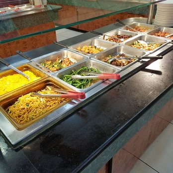 Happy Buffet - a variety of food items in a buffet - Chinese Near Me - Youngstown, Ohio