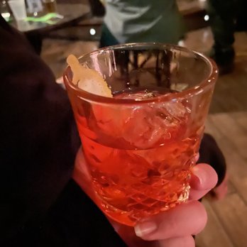 Brando's Speakeasy - Karaoke Near Me - Chicago, Illinois