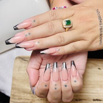 Lavish Nails Salon - Stunning Simon - Nail Salons Near Me - Martinez, California Lavish Nails Salon - Stunning Simon - Nail Salons Near Me - Martinez, California