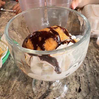El Charro Mexicano - Deep fried ice cream - Mexican Near Me - Aiea, Hawaii El Charro Mexicano - Deep fried ice cream - Mexican Near Me - Aiea, Hawaii