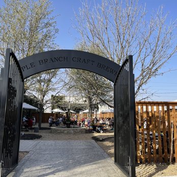Maple Branch Craft Brewery - Breweries Near Me - Fort Worth, Texas