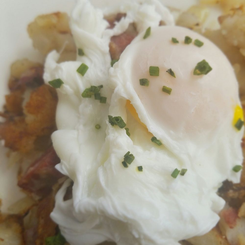 Ponte Vineyard Inn - Beautiful poached eggs and actual hash!!! Well done! - Hotels Near Me - Temecula, California Ponte Vineyard Inn - Beautiful poached eggs and actual hash!!! Well done! - Hotels Near Me - Temecula, California