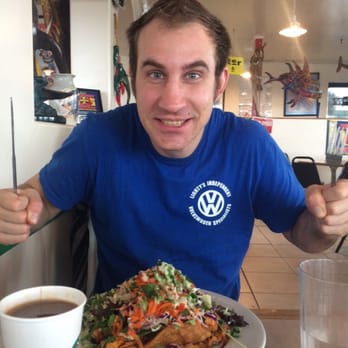 Taco Temple - Bf with the chipotle chicken taco - Mexican Near Me - Morro Bay, California