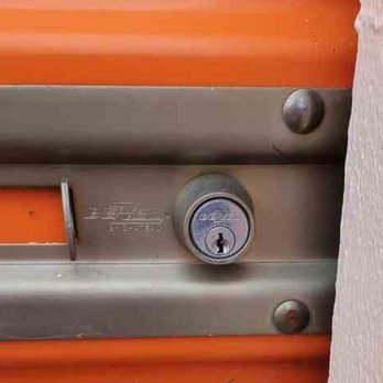 Professional Locksmith Service - Storage lockouts - Keys & Locksmiths Near Me Professional Locksmith Service - Storage lockouts - Keys & Locksmiths Near Me