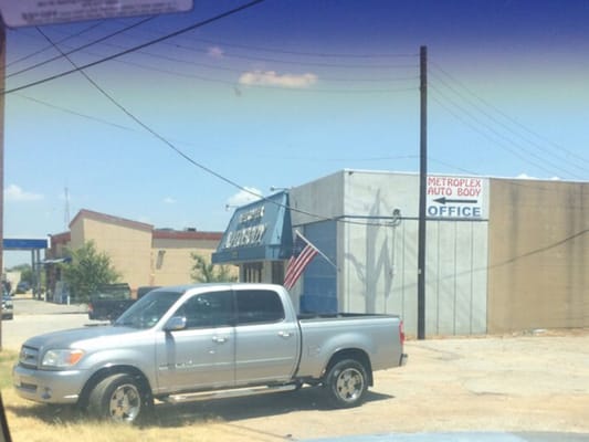 Metroplex Auto Body