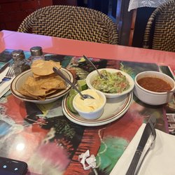 Los Antojitos