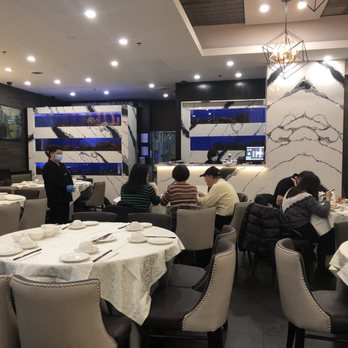 Starchiva Delight - Inside - Chinese Near Me - Richmond Hill, Ontario Starchiva Delight - Inside - Chinese Near Me - Richmond Hill, Ontario