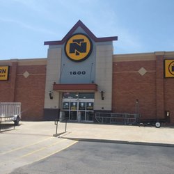 Northern Tool + Equipment - Store front