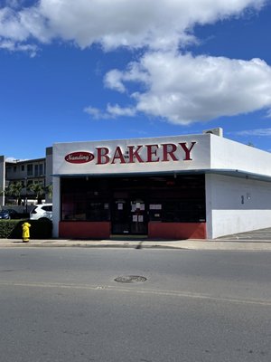 Nanding's Bakery by null
