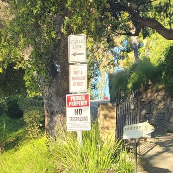 Monrovia Hillside Preserve - One entrance is completely blocked off - Hiking Near Me - Monrovia, California Monrovia Hillside Preserve - One entrance is completely blocked off - Hiking Near Me - Monrovia, California