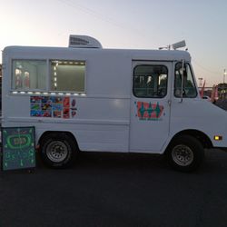 Street Sweets Ice Cream & More - Graduation party!