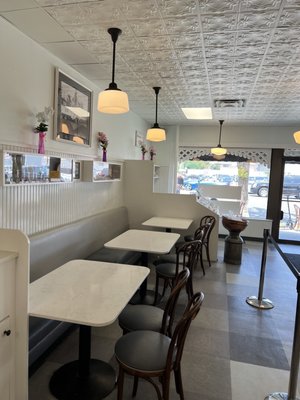 Fosselman's Ice Cream Co. by null