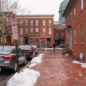 Home 231 - We found free street parking during Sunday brunch. There's also a parking lot next to the restaurant but it's usually full - New American Near Me - Harrisburg, Pennsylvania