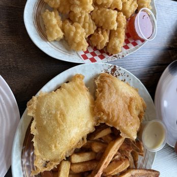 The Big Catch - Calmari and halibut and chips (2 PCs) - Seafood Near Me - Markham, Ontario The Big Catch - Calmari and halibut and chips (2 PCs) - Seafood Near Me - Markham, Ontario