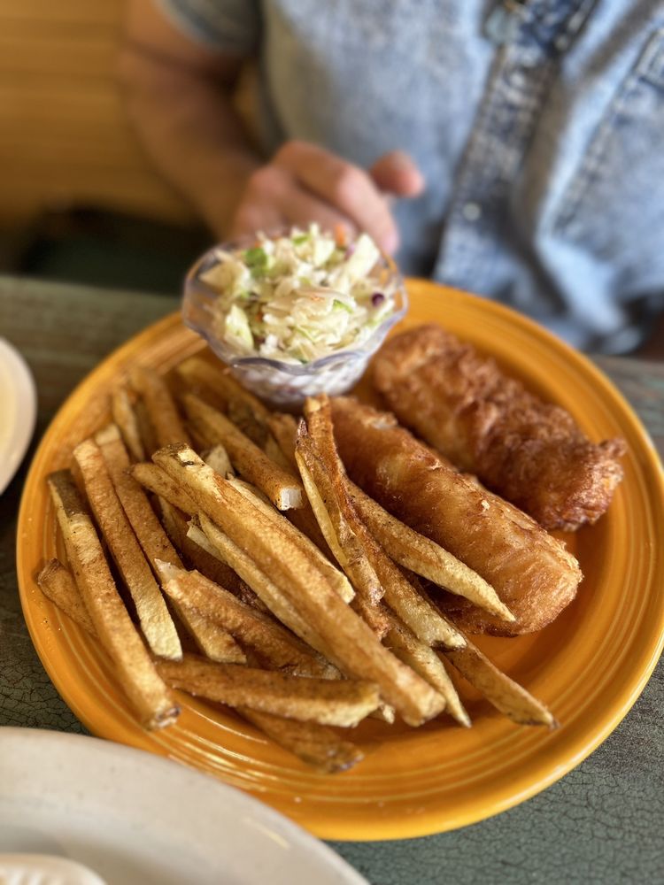 SETTLER’S TABLE Updated October 2024 107 Photos & 75 Reviews 129