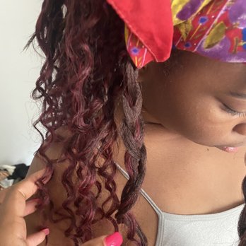 The Braid Bar - Hair unraveling - Hair Stylists Near Me - Decatur, Georgia