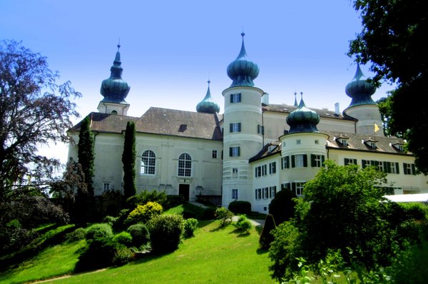 Schloss Artstetten by null