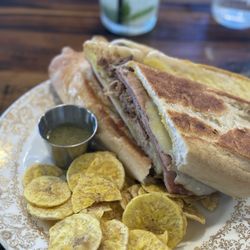 Cubano