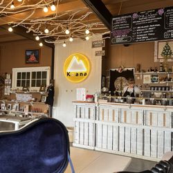 Koana - Inside shop