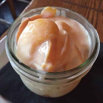 La Carnita - Tres leches. - Mexican Near Me - Toronto, Ontario La Carnita - Tres leches. - Mexican Near Me - Toronto, Ontario