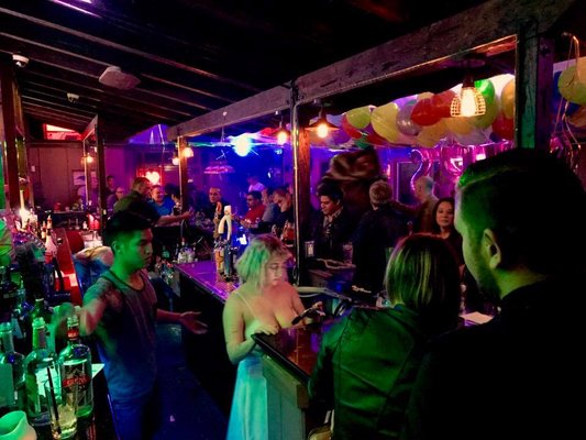 Artesia Bar by null