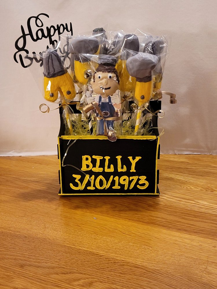 Selena's Cake Pops & More