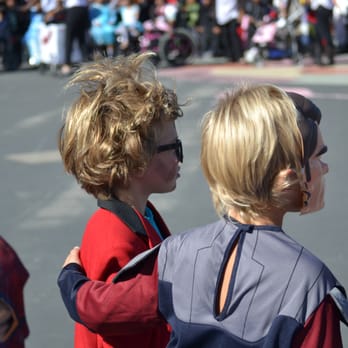 Grand View Blvd Elementary School - Halloween - Elementary Schools Near Me - Los Angeles, California